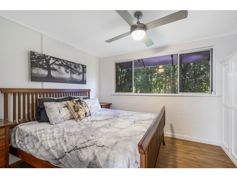 1/5 Kuringai Way, Ocean Shores NSW 2483