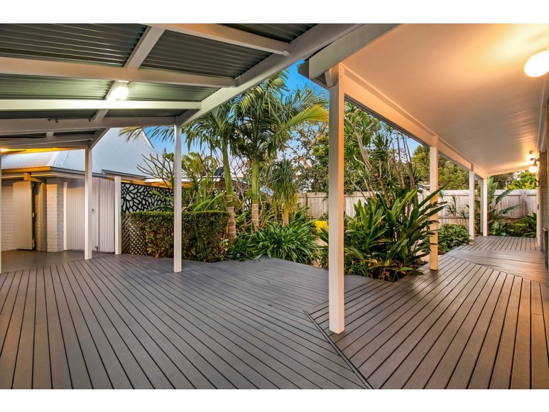 23 Kalemajere Drive, Suffolk Park NSW 2481