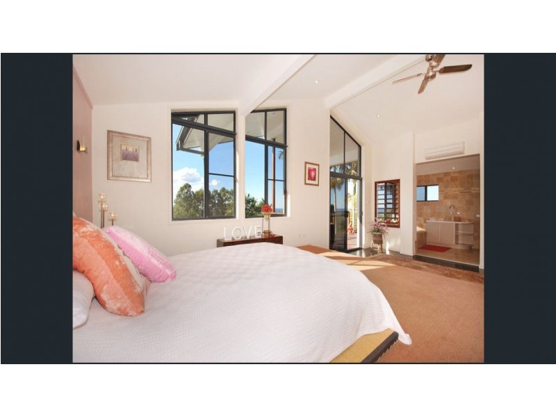 10 Tongarra Drive, Ocean Shores NSW 2483