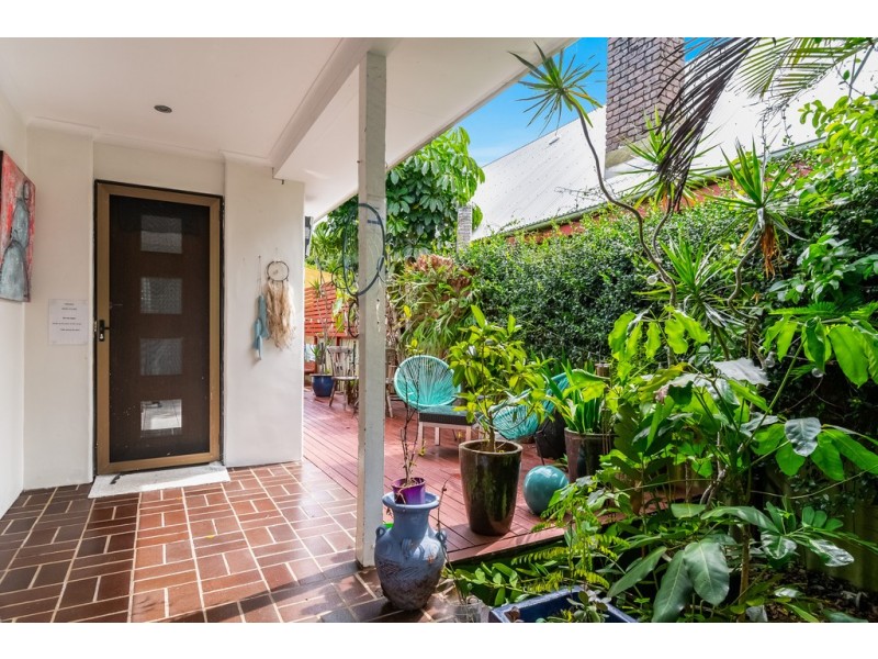 2/14 Armstrong Street, Suffolk Park NSW 2481