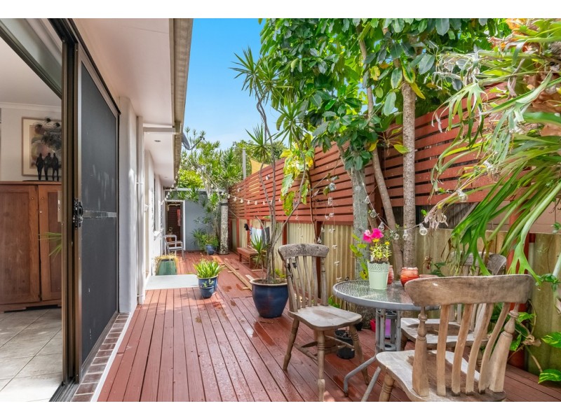 2/14 Armstrong Street, Suffolk Park NSW 2481