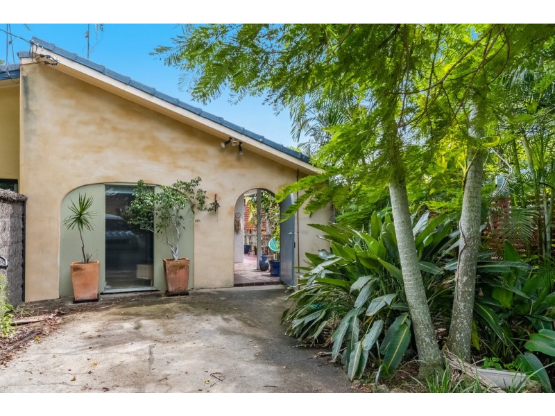 2/14 Armstrong Street, Suffolk Park NSW 2481