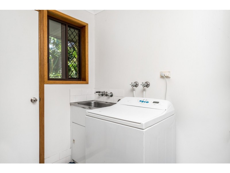 21 Beech Drive, Suffolk Park NSW 2481