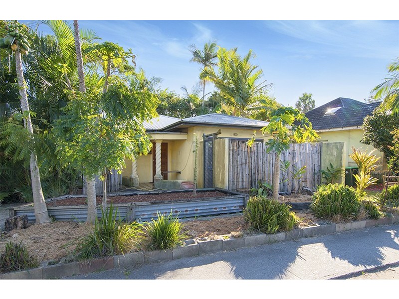 12 BANGALOW ROAD, Byron Bay NSW 2481