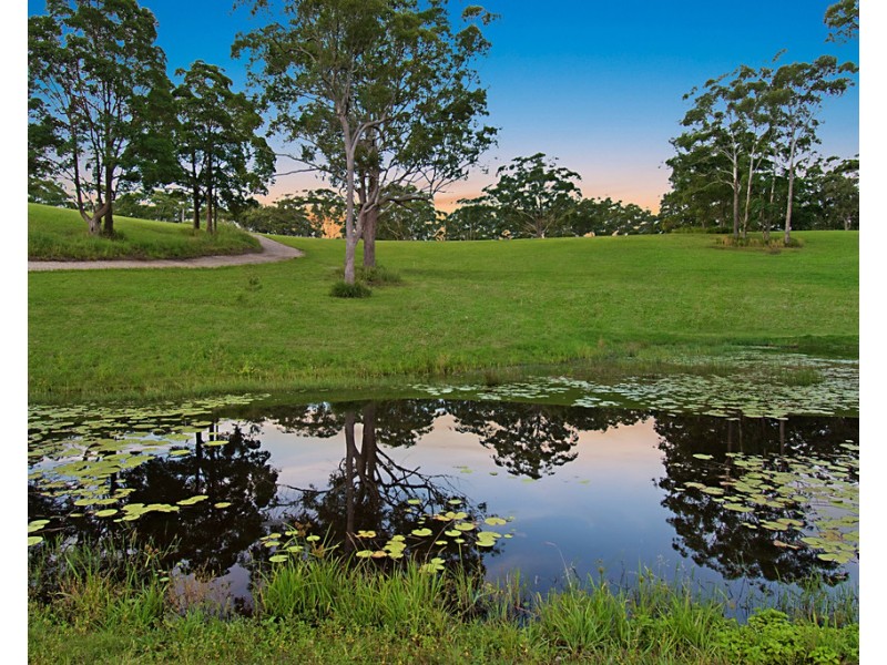 86 Owenia Way, Broken Head NSW 2481