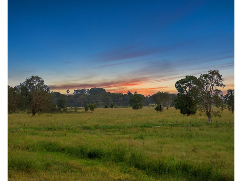 86 Owenia Way, Broken Head NSW 2481