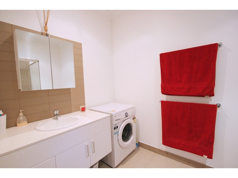 2/61 Centennial Circuit, Byron Bay NSW 2481