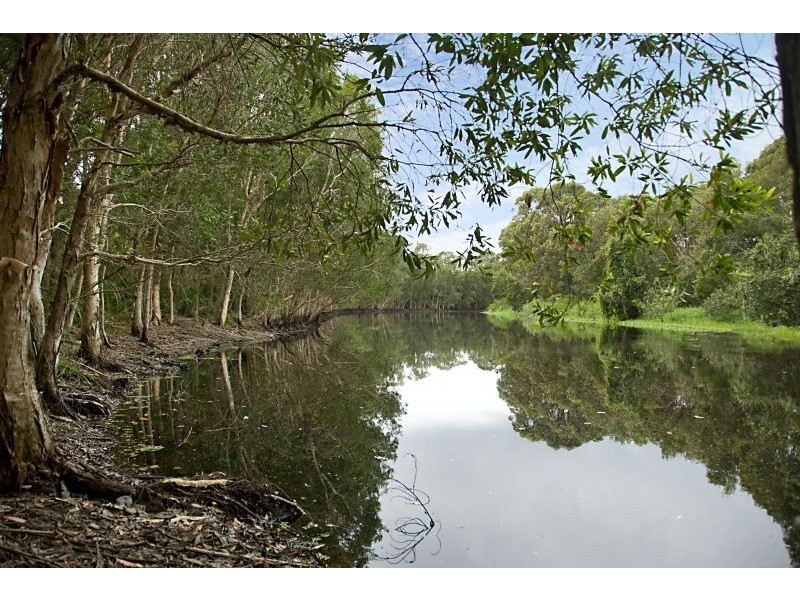 97A Broken Head Road, Suffolk Park NSW 2481