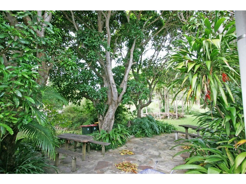 2 Oodgeroo Gardens, Byron Bay NSW 2481