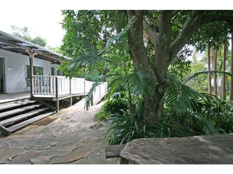 2 Oodgeroo Gardens, Byron Bay NSW 2481
