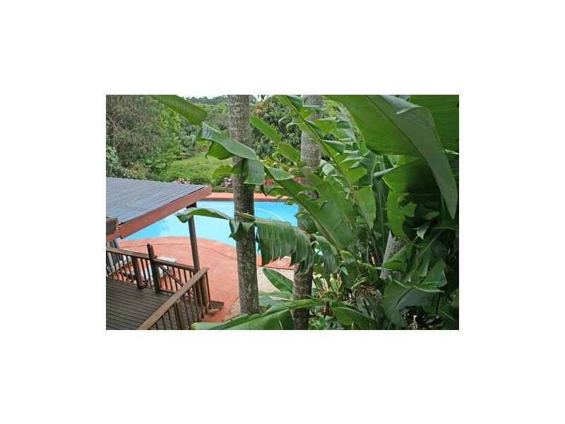 “Beausoleil” 15 Bay Vista Lane, Ewingsdale NSW 2481