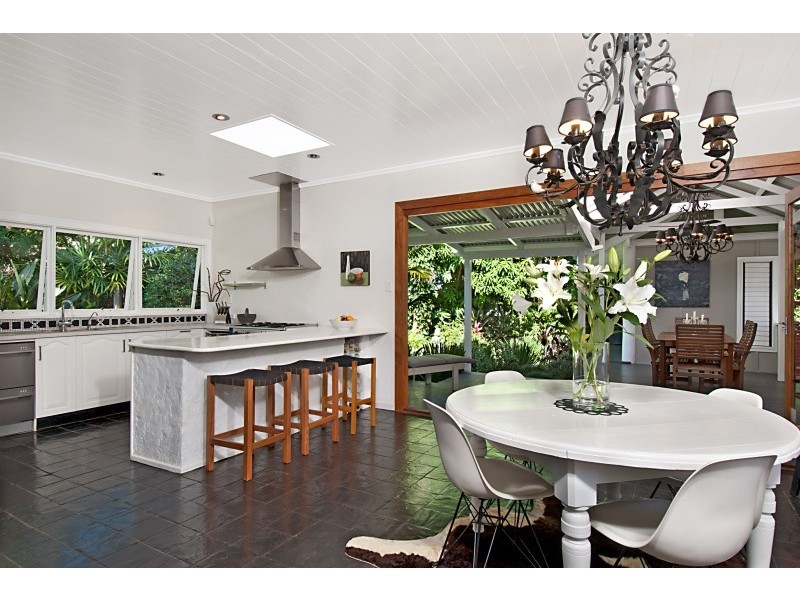 15 Kalemajere Drive, Suffolk Park NSW 2481