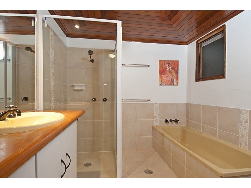 35 Armstrong Street, Suffolk Park NSW 2481