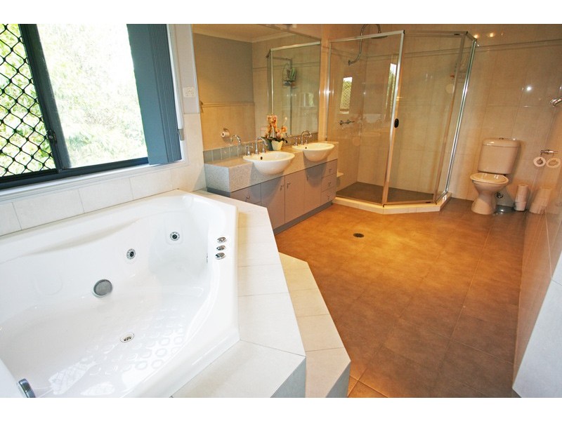 22 Dehnga Place, Suffolk Park NSW 2481