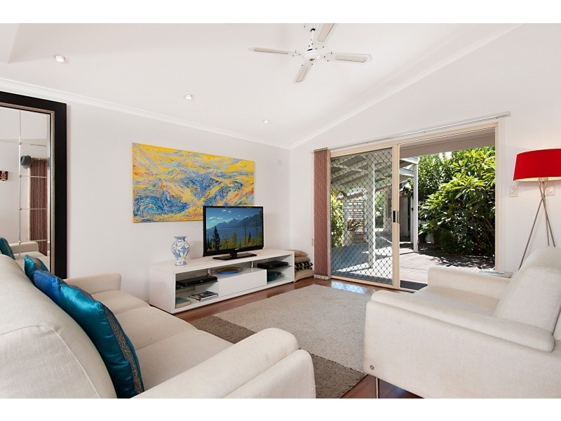 23 Kalemajere Drive, Suffolk Park NSW 2481