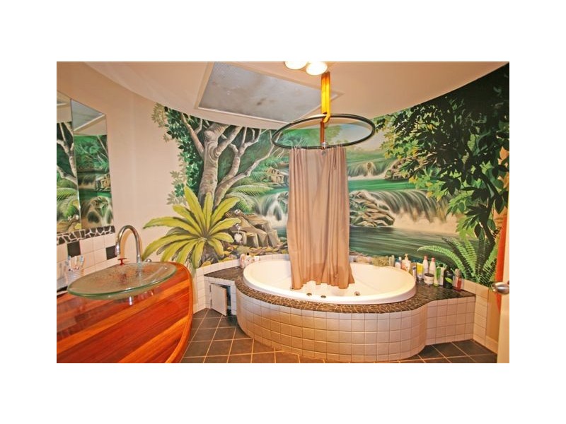 4 Blackbutt Place, Byron Bay NSW 2481