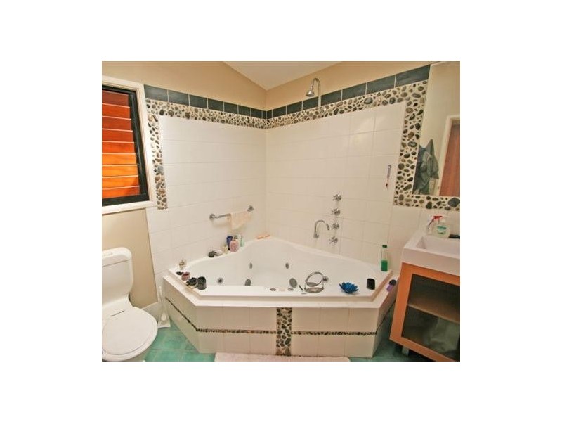 4 Blackbutt Place, Byron Bay NSW 2481
