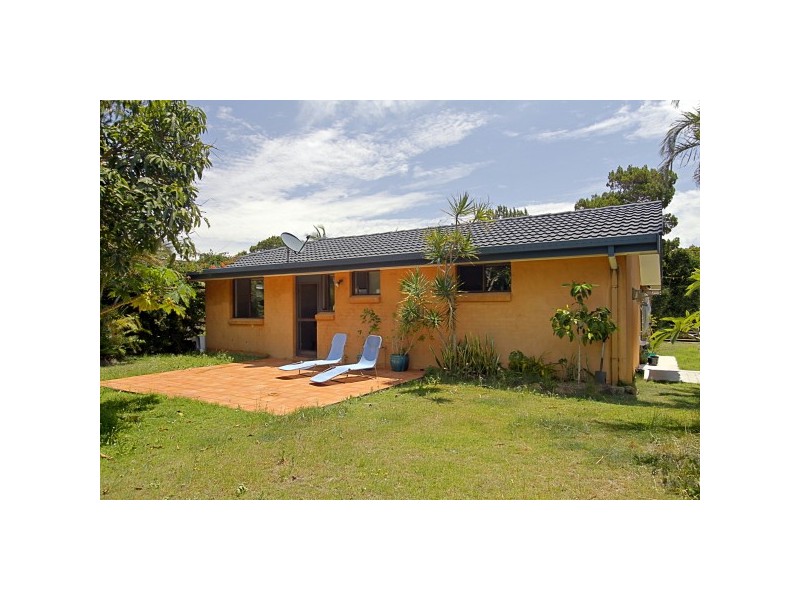 17 Glasgow Street, Suffolk Park NSW 2481