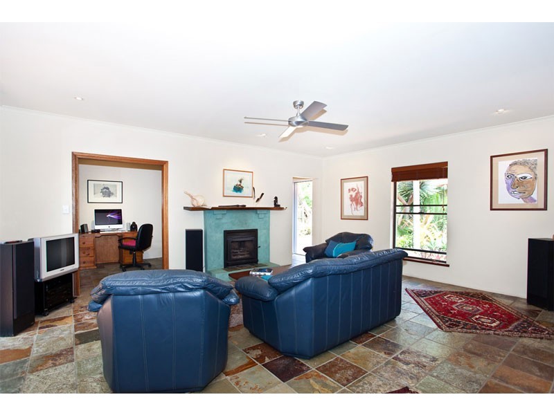 24 Beachside Drive, Suffolk Park NSW 2481