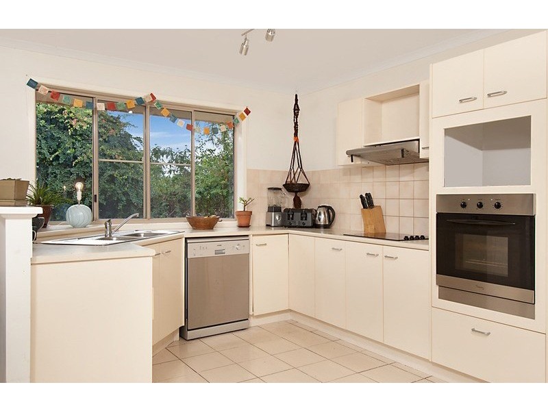 16 Beech Drive, Suffolk Park NSW 2481