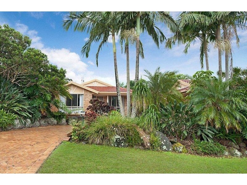 16 Beech Drive, Suffolk Park NSW 2481