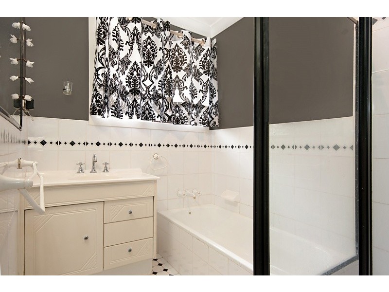 64 Bangalow Road, Byron Bay NSW 2481