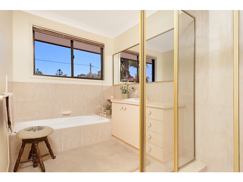 1 and 2/11 Carlyle Street, Byron Bay NSW 2481