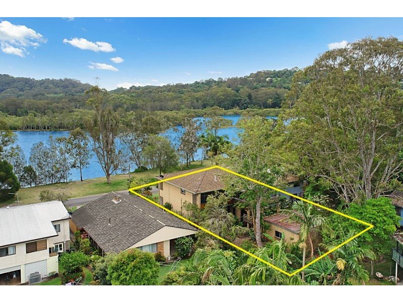 4 Riverside Crescent, Brunswick Heads NSW 2483