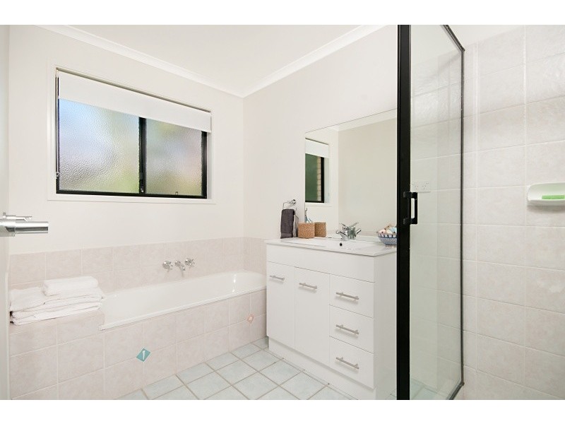 29 Caniaba Crescent, Suffolk Park NSW 2481