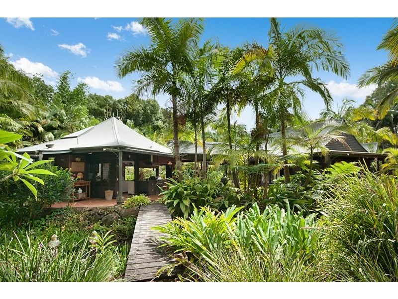 19 Taylors Lane, Ewingsdale NSW 2481