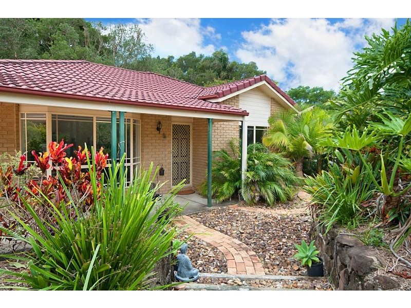 24 Bottlebrush Crescent, Suffolk Park NSW 2481