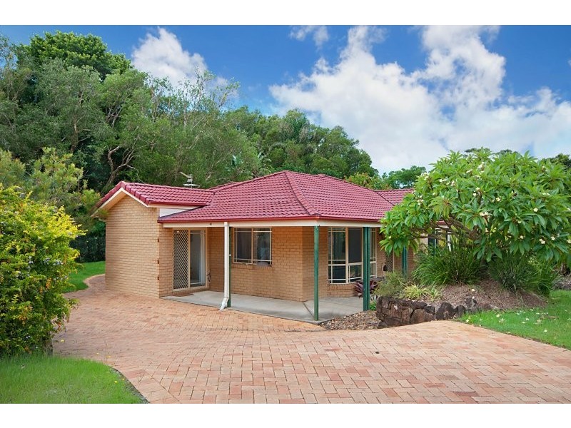 24 Bottlebrush Crescent, Suffolk Park NSW 2481