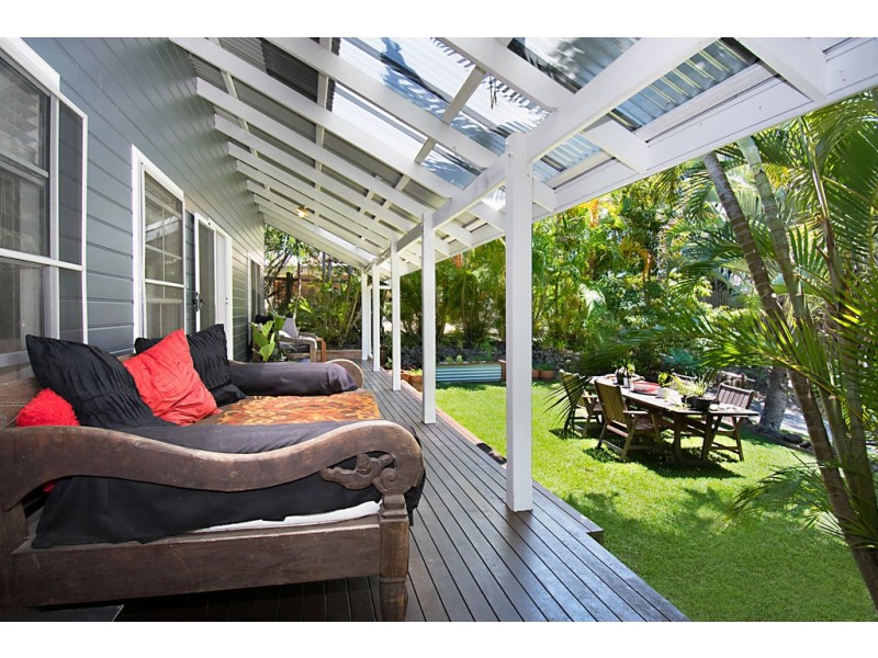 12 Tamarind Court, Suffolk Park NSW 2481