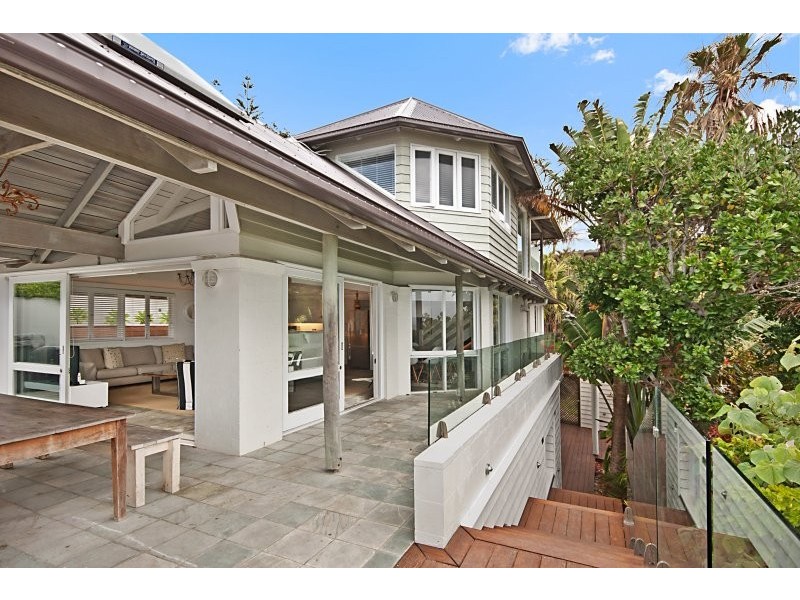 25 Marine Parade, Byron Bay NSW 2481
