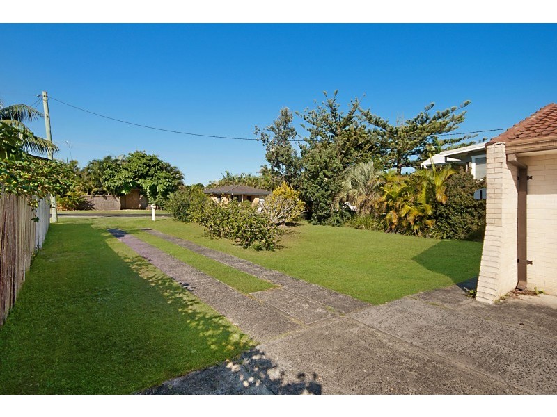 10 Brandon Street, Suffolk Park NSW 2481