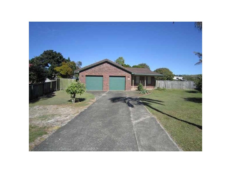 12 Beachside Drive, Suffolk Park NSW 2481