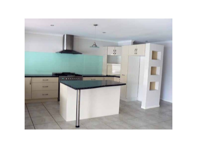 42 Brandon Street, Suffolk Park NSW 2481