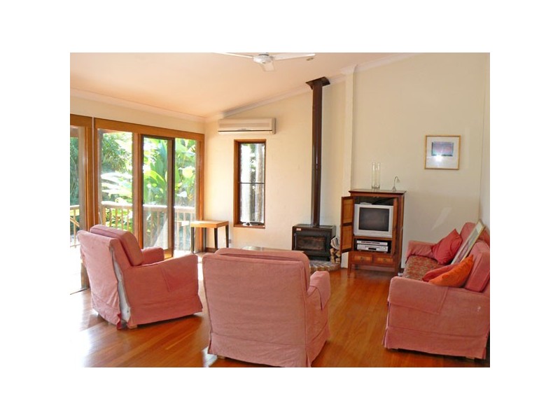 15 Bayvista Lane, Ewingsdale NSW 2481
