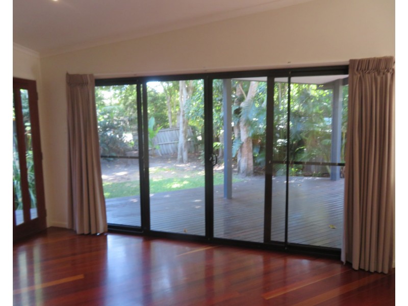 4 COOPER STREET, Byron Bay NSW 2481