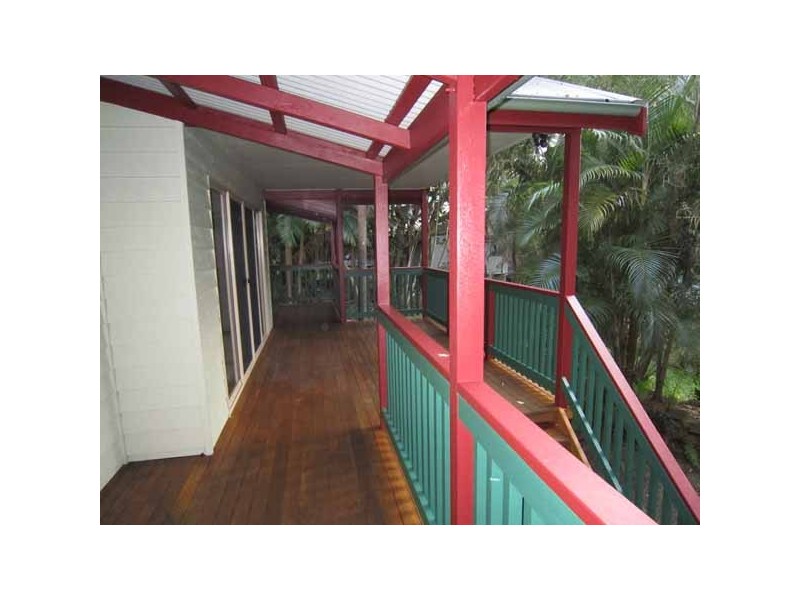 15 CEMETERY ROAD, Byron Bay NSW 2481