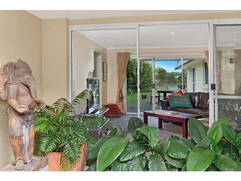 110 Beech Drive, Suffolk Park NSW 2481