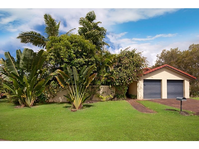 110 Beech Drive, Suffolk Park NSW 2481