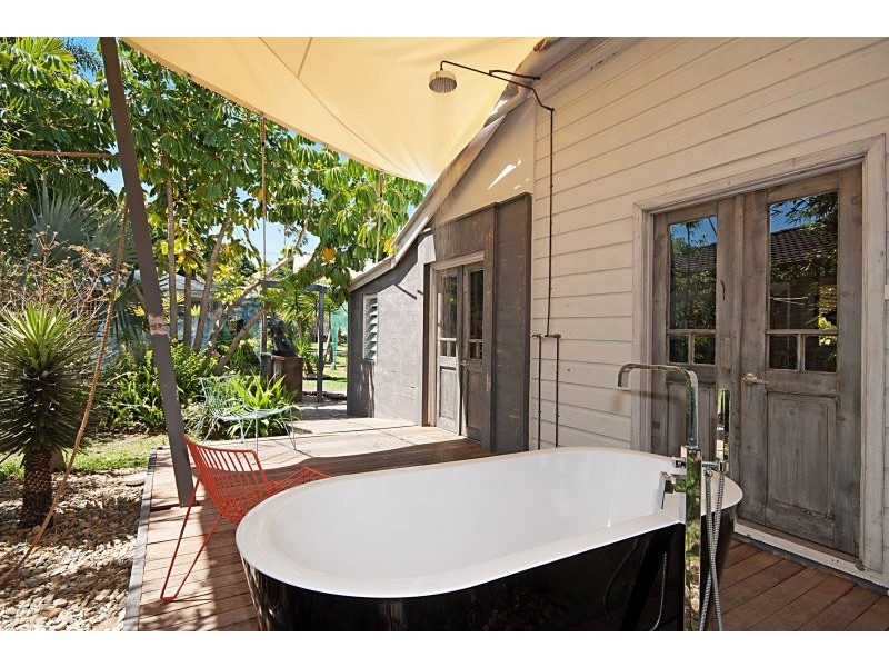 123 Jonson Street, Byron Bay NSW 2481