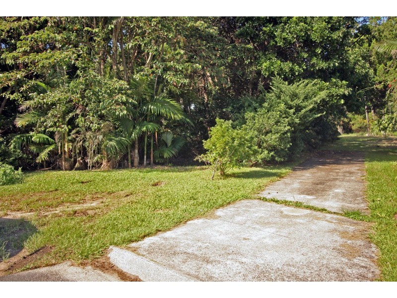 16 Honeysuckle Drive, Suffolk Park NSW 2481