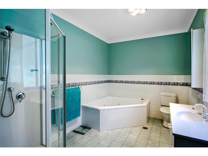 72 Kennedys Lane, Ewingsdale NSW 2481