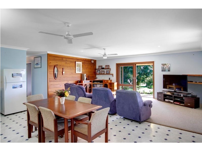 72 Kennedys Lane, Ewingsdale NSW 2481