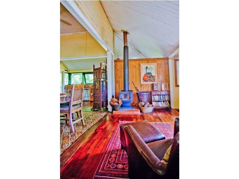 90 Risleys Hill Road, Federal NSW 2480