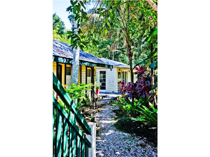 90 Risleys Hill Road, Federal NSW 2480