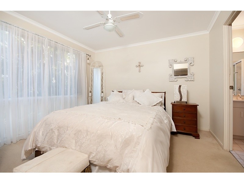 16 Beech Drive, Suffolk Park NSW 2481