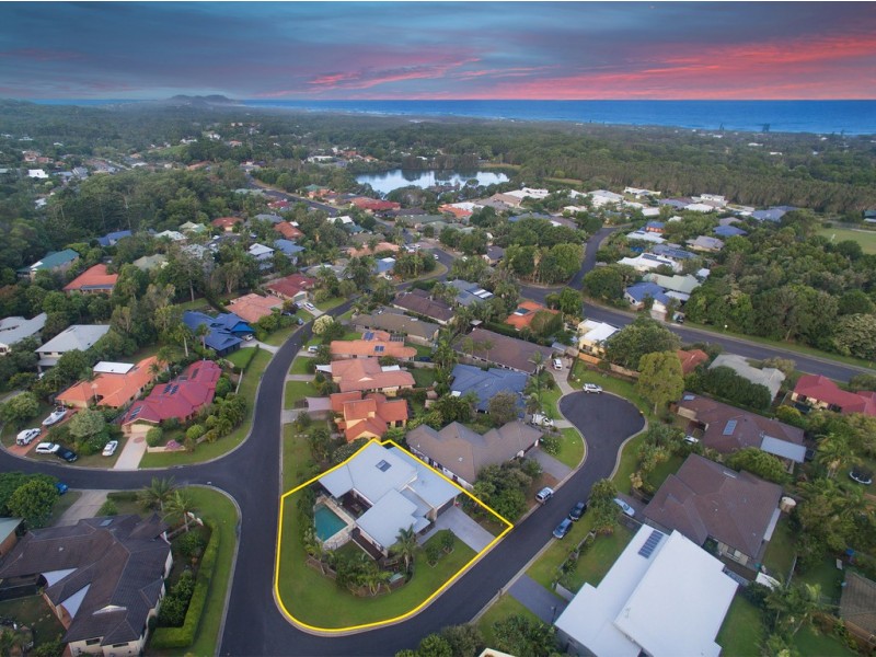 1 Midgenberry Place, Suffolk Park NSW 2481